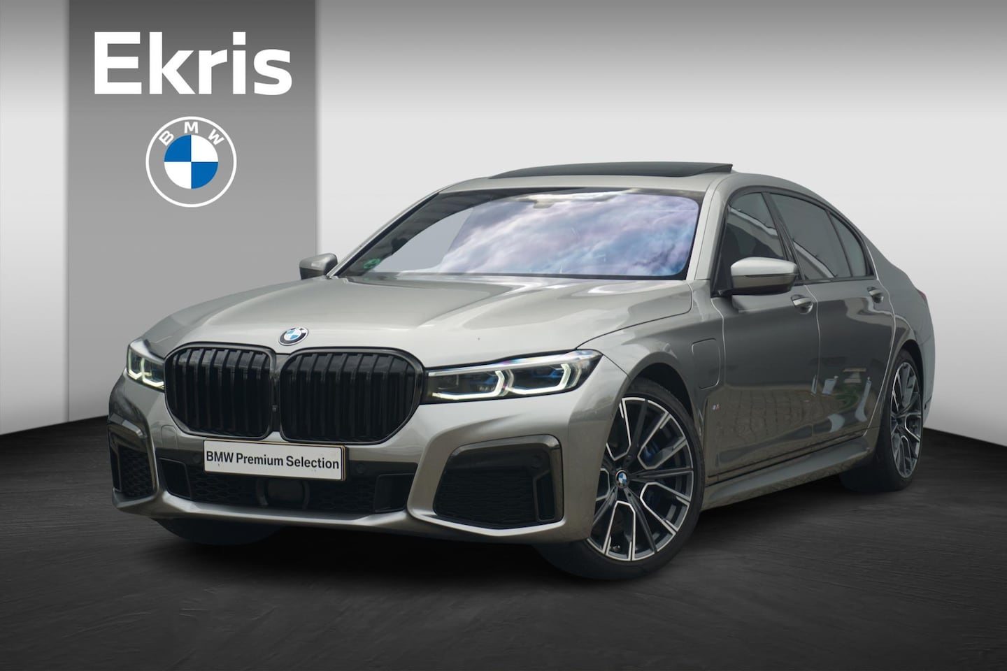 BMW 7-serie - 745Le xDrive High Executive M Sportpakket 20'' / Bowers & Wilkins /  Active Steering / Sof - AutoWereld.nl