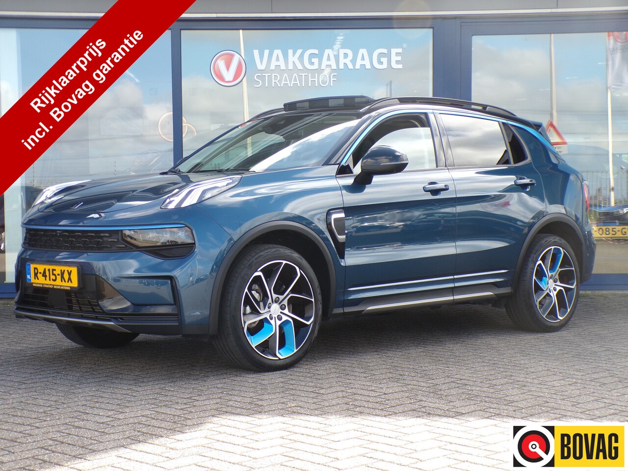 Lynk & Co 01 - 1.5 1.5, Full LED / Elektr. Schuifdak / Camera 360 + Sensoren / Carplay + Android Auto / 20' L - AutoWereld.nl