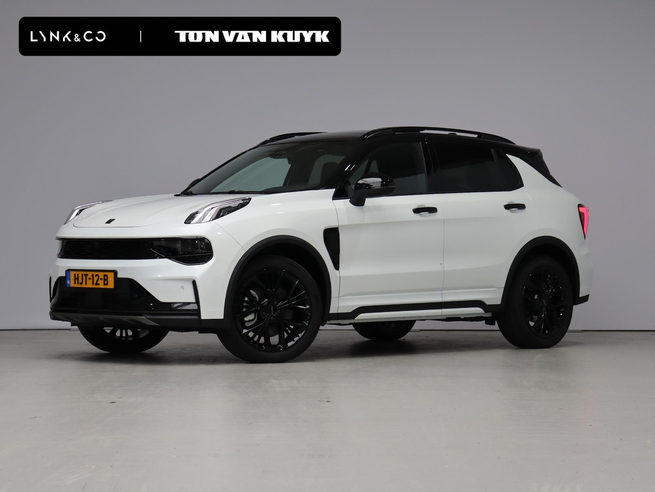 Lynk & Co 01 - 1.5 More / 360 Camera / Panoramadak / Adaptive Cruise / Pilot Assist / Getint Glas / BLIS - AutoWereld.nl