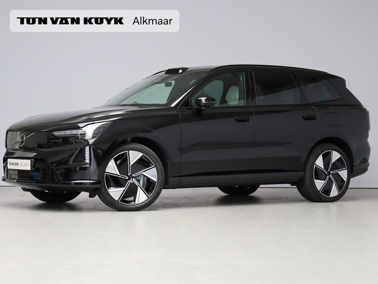 Volvo EX90 - Twin Motor Performance 517PK Ultra 111 kWh / B&W Audio / Luchtvering / Trekhaak / 22" / Pi - AutoWereld.nl