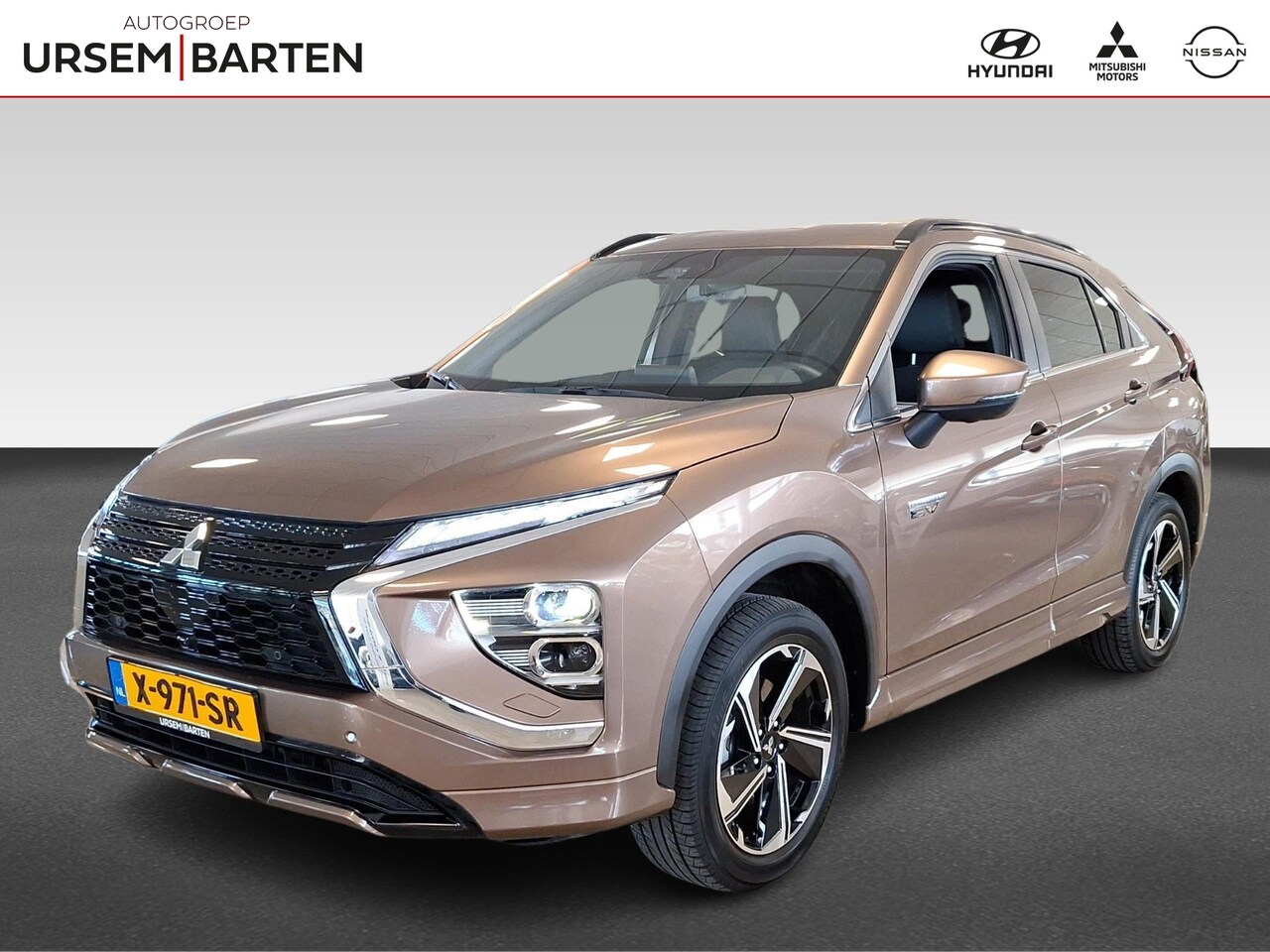 Mitsubishi Eclipse Cross - 2.4 PHEV Executive 2.4 PHEV Executive - AutoWereld.nl