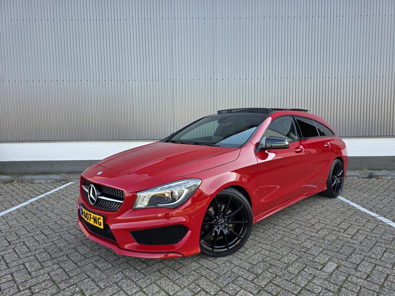 Mercedes-Benz CLA-klasse Shooting Brake - 180 Ambition Panodak Clima PDC MFS - AutoWereld.nl
