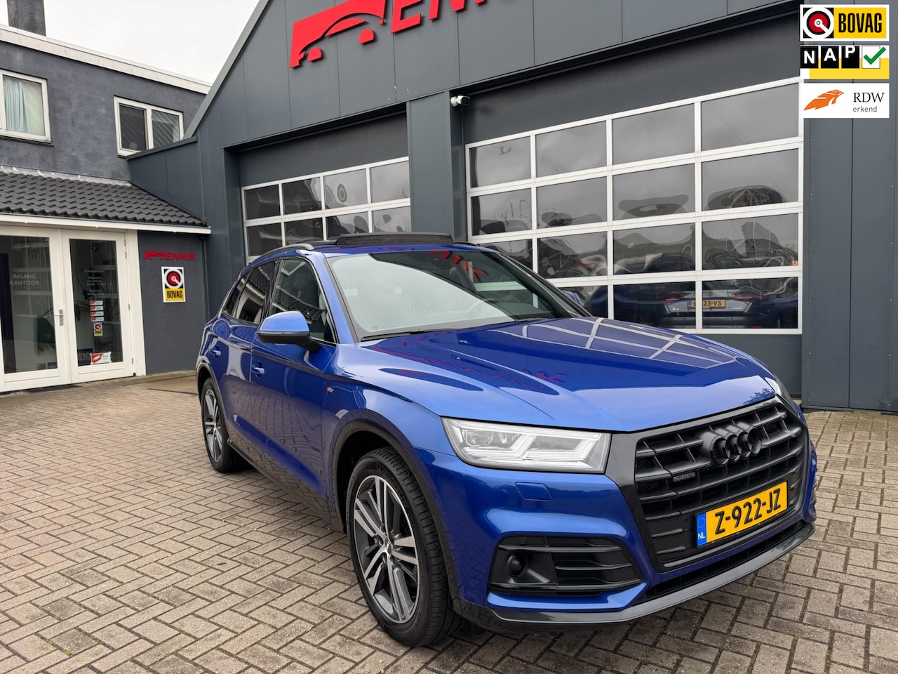 Audi Q5 - 55 TFSI e quattro Competition S-Line 367PK / Airsusp. / Pano / Trekhaak / Zeer Kompleet !. - AutoWereld.nl