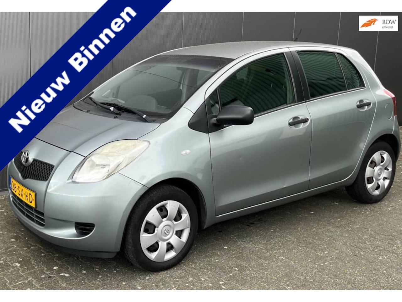 Toyota Yaris - 1.0 VVTi Terra Bj 2006 Apk 07-2025 Leuk beginners auto - AutoWereld.nl