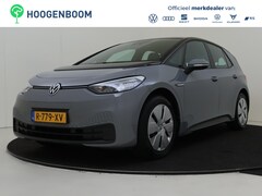Volkswagen ID.3 - Pure 45 kWh | Navigatie | Adaptieve cruise control | CarPlay | Sfeerverlichting | Voorklim