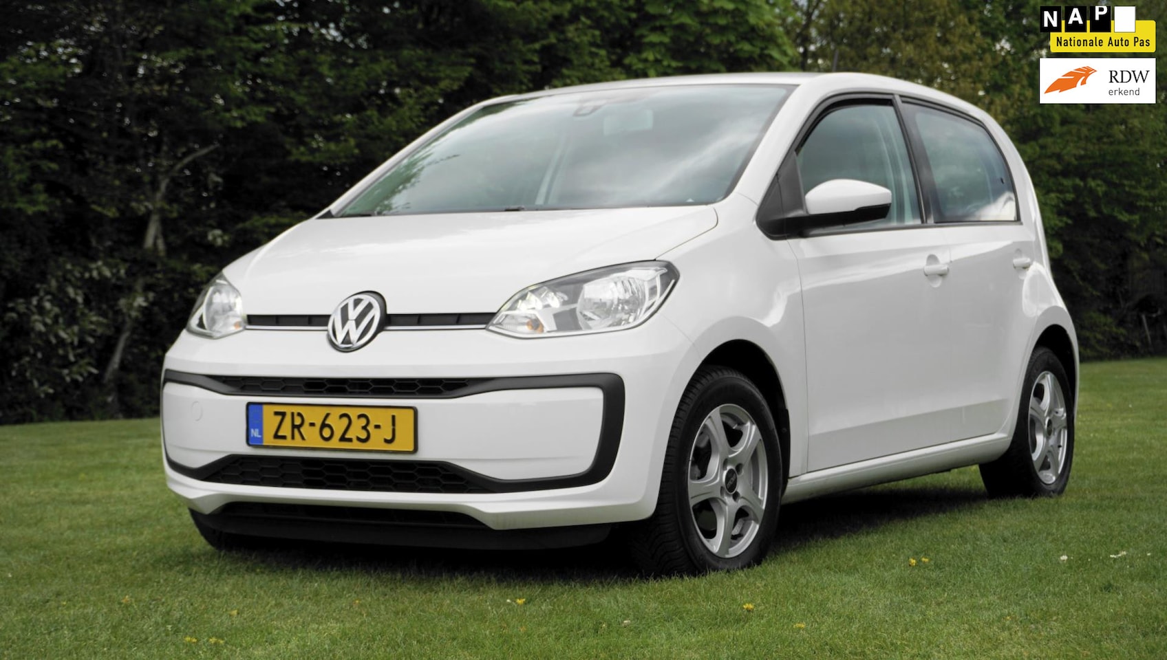 Volkswagen Up! - 1.0 BMT move up! 5 drs Airco blue tooth - AutoWereld.nl
