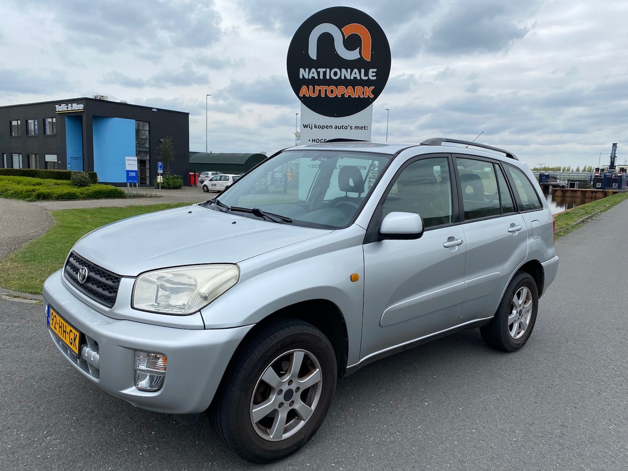 Toyota RAV4 - 2001 * 2.0-16V VVT-i Luna * APK * AIRCO * - AutoWereld.nl