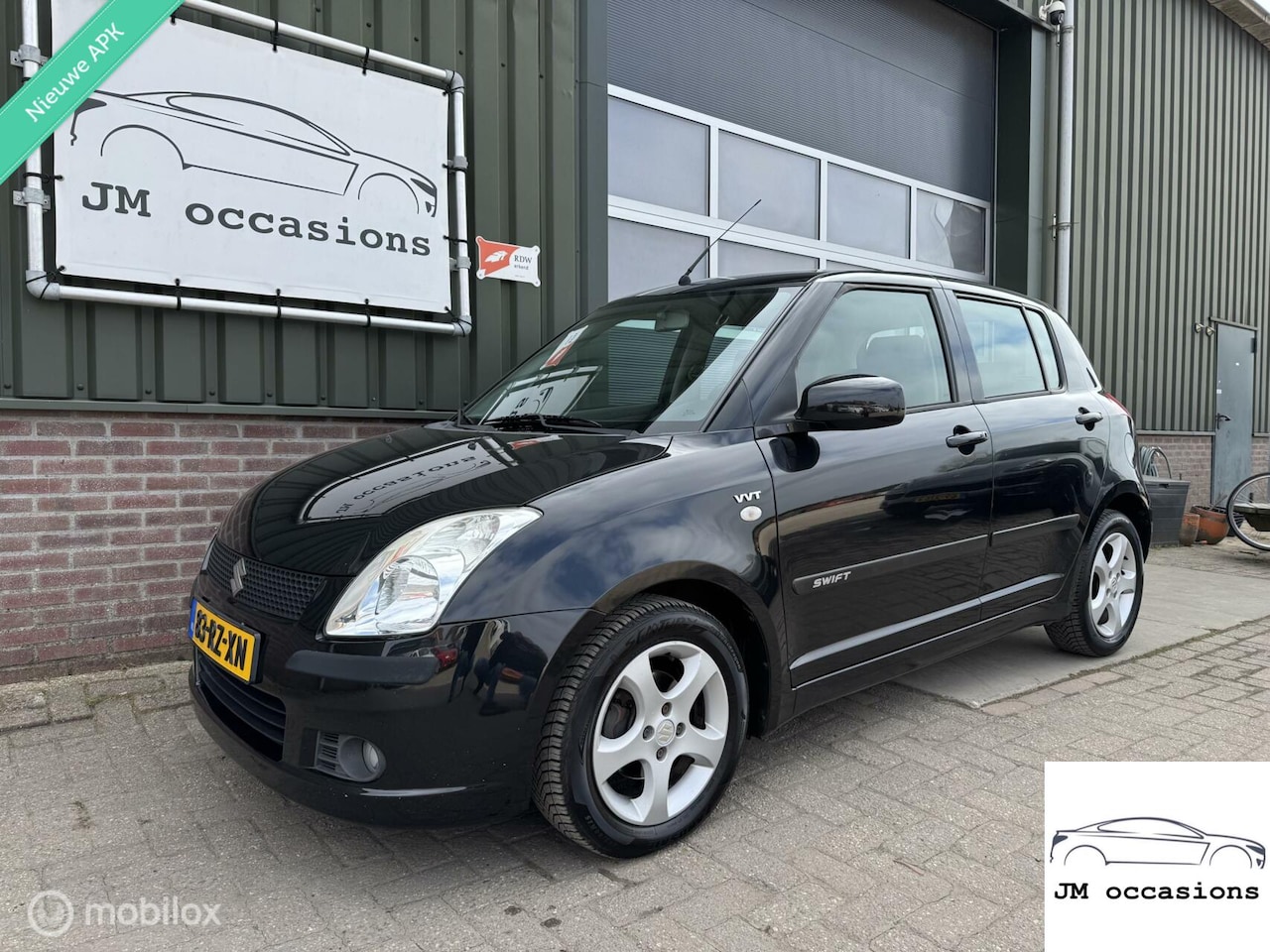 Suzuki Swift - 1.5 GLS|Automaat|Airco|Lm velgen|Nieuwe APK| - AutoWereld.nl