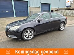 Opel Insignia - 1.8 Business *CLIMA*NAVI*CV*ELEC.RAMEN*17 INCH