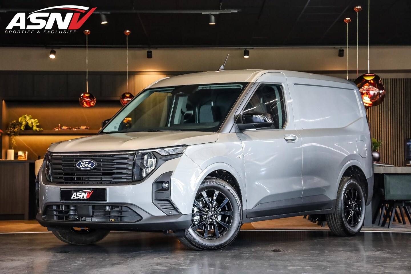 Ford Transit Courier - 1.5 EcoBlue Limited 1.5 EcoBlue Limited, 100 PK, BPM/VRIJ, Solar/Silver, Winter/Pack, Driver/Assist/Pack, LED, - AutoWereld.nl