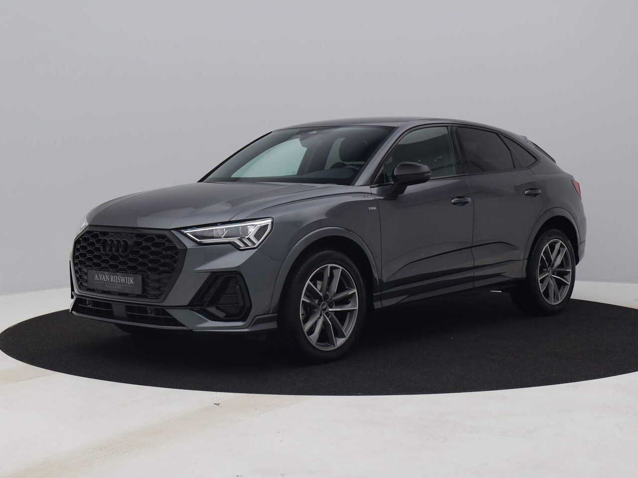 Audi Q3 Sportback - 35 TFSi 150 PK S-Tronic S-Line | SHADOW | CAMERA - AutoWereld.nl