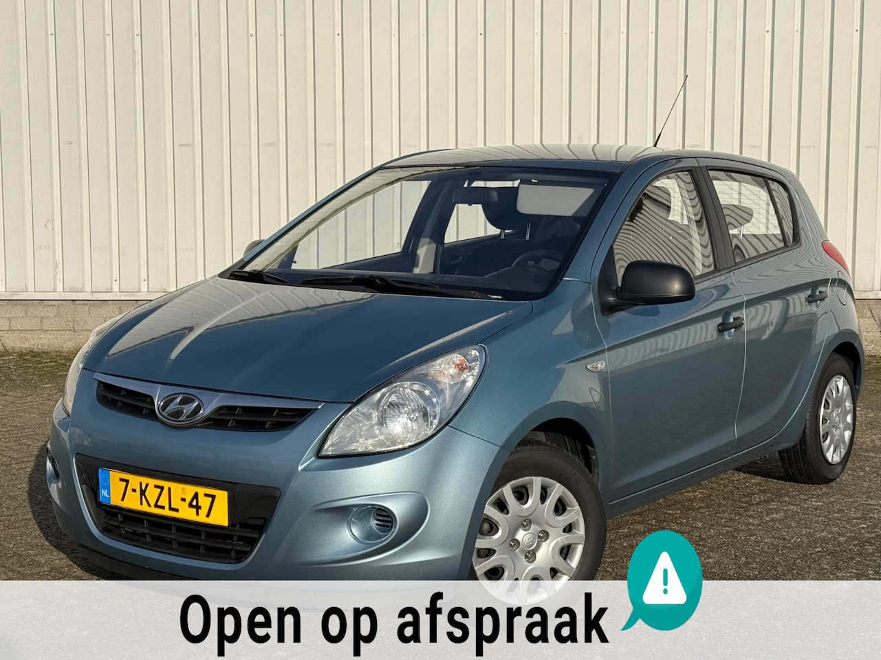 Hyundai i20 - 1.2i Business Edition Airco,Elektrische ramen,5deurs,Apk tot 04-08-2025 - AutoWereld.nl