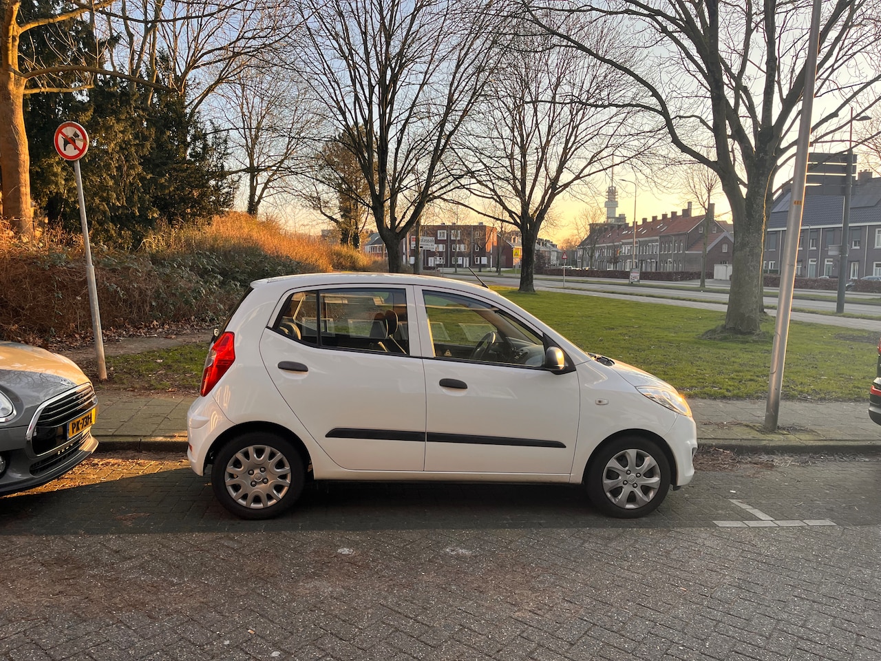 Hyundai i10 - 1.1 i-Drive - AutoWereld.nl