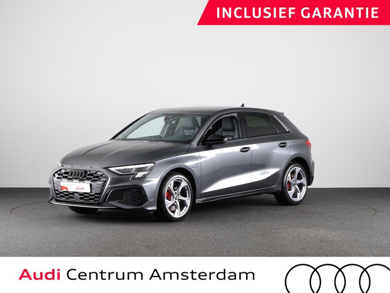 Audi A3 Sportback - 45 TFSI e S edition Competition 245 pk S-tronic | Lederen bekleding | Navigatie | Parkeers - AutoWereld.nl