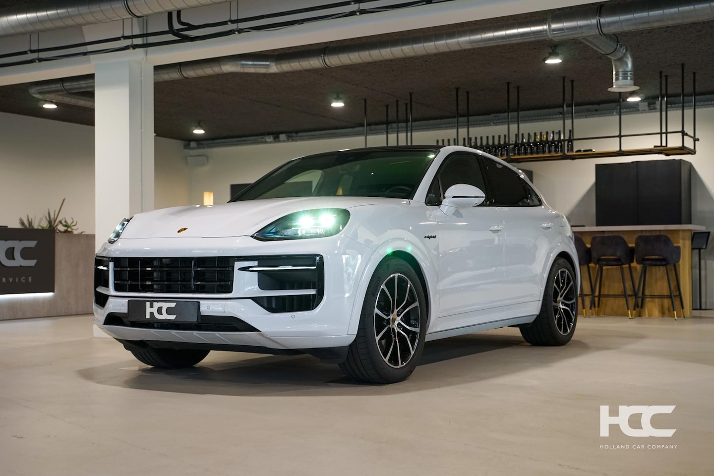 Porsche Cayenne Coupé - E-Hybrid | Sport Design | Bijrij. display | - AutoWereld.nl