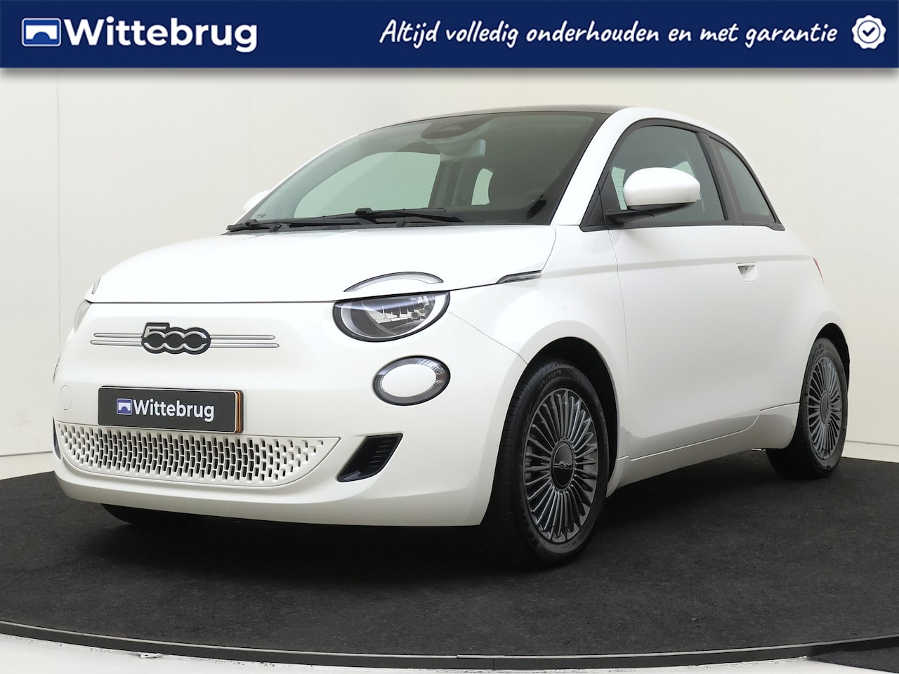 Fiat 500 - Icon 42 kWh | Panoramadak | Apple Carplay | Climate Control - AutoWereld.nl