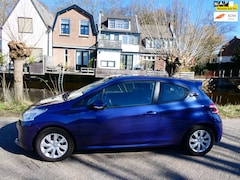 Peugeot 208 - 1.2 VTi 82pk Active Airco Cruise Trekhaak Historie Zuinig A-Label