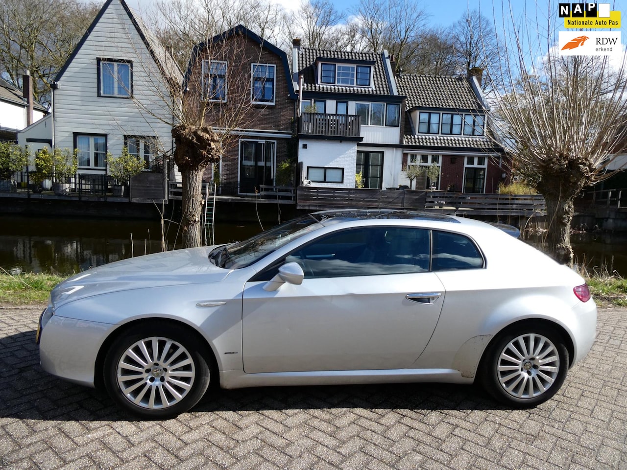 Alfa Romeo Brera - 2.2 JTS SkyWindow 185pk Clima Leder Navi - AutoWereld.nl