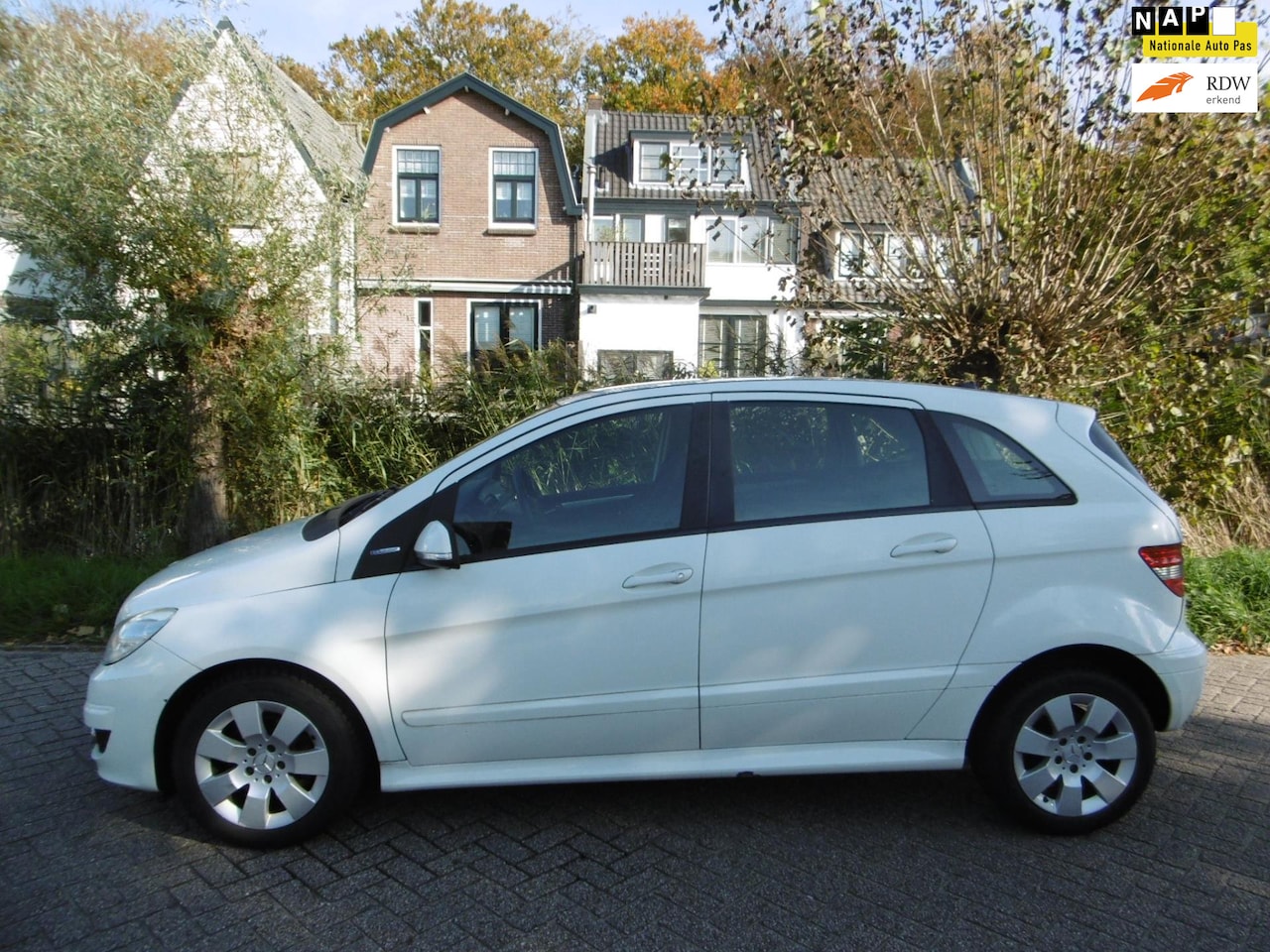 Mercedes-Benz B-klasse - 180 NGT CNG 116pk Automaat Airco Cruise 2e eig. - AutoWereld.nl