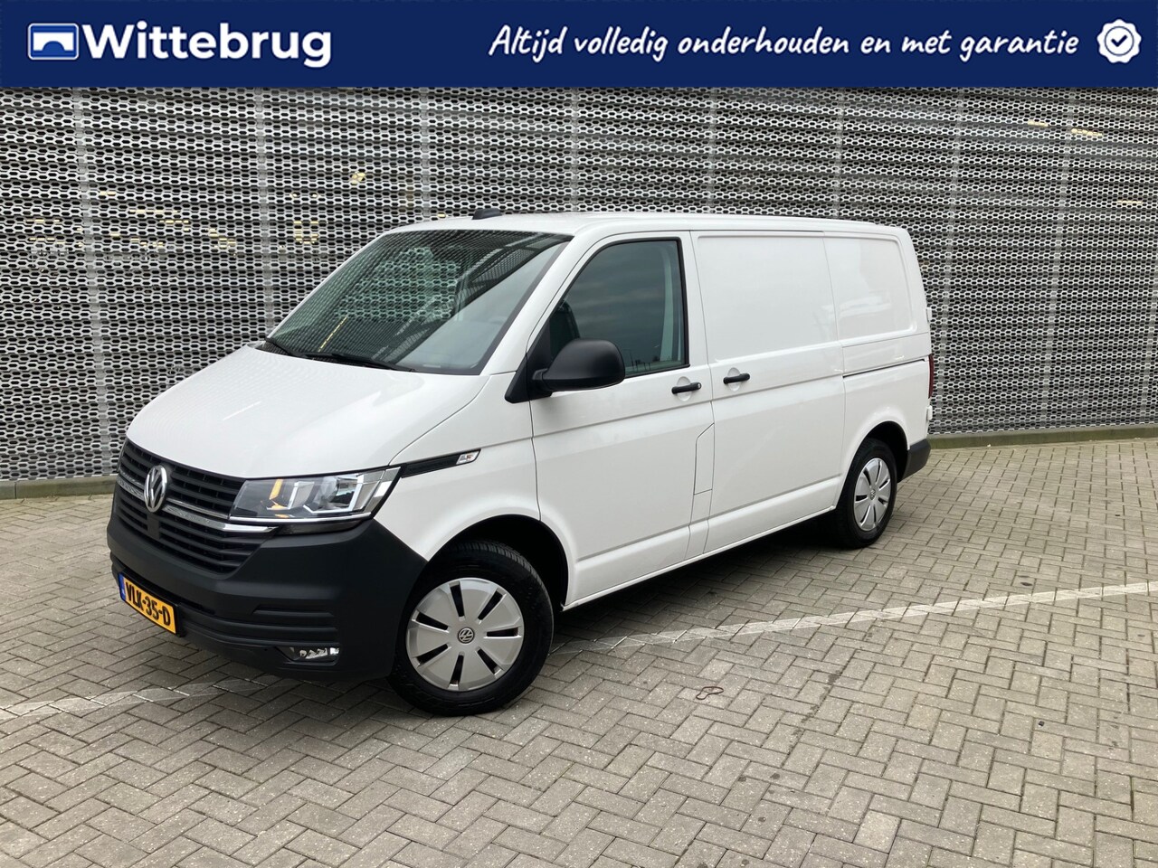 Volkswagen Transporter - 2.0 TDI L1H1 28 2.0 TDI 110 PK L1H1 28 - AutoWereld.nl