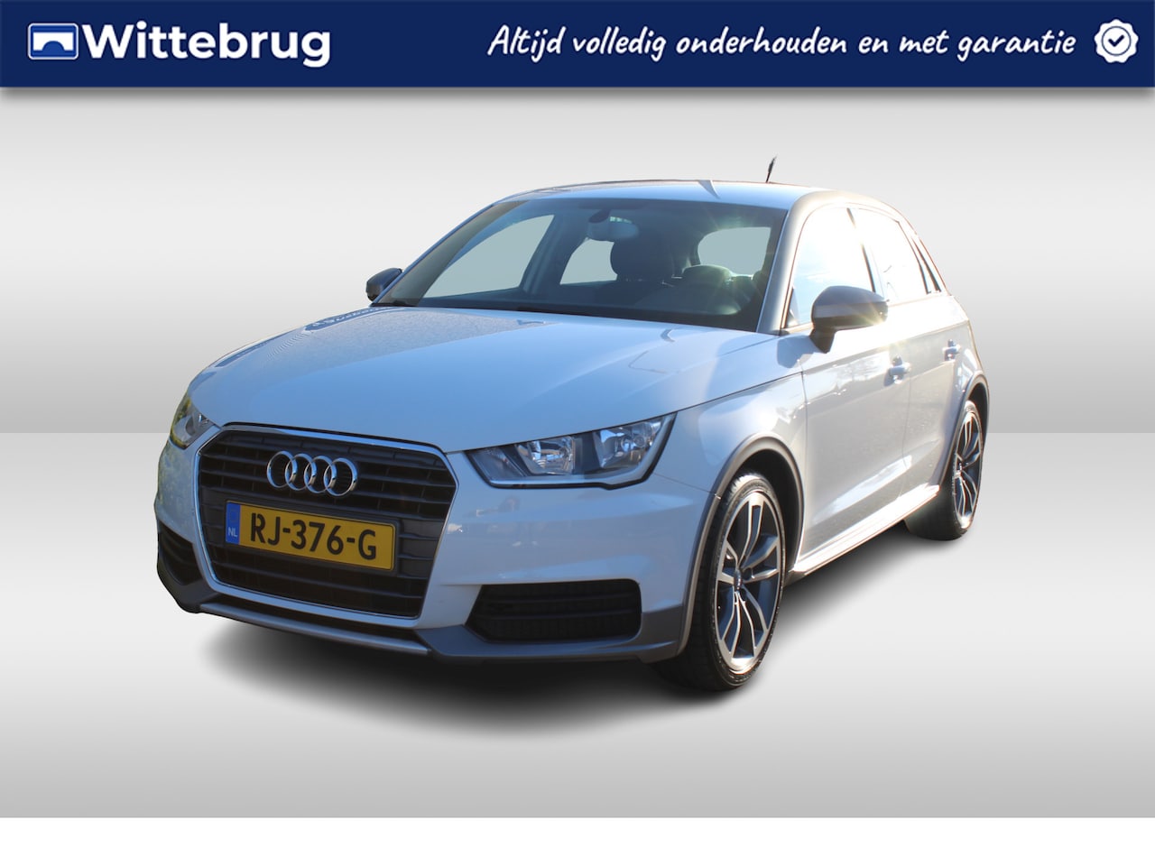 Audi A1 Sportback - 1.0 TFSI Active / NAVI / 17"LMV - AutoWereld.nl