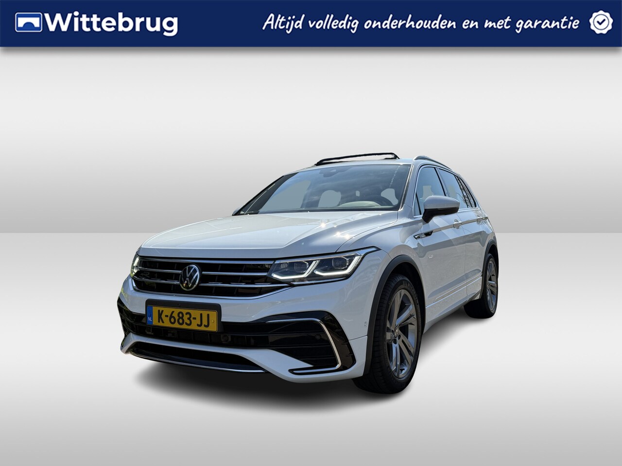 Volkswagen Tiguan - 1.5 TSI R-Line / NAVI / APP.Connect / PANODAK / 360"CAMERA - AutoWereld.nl