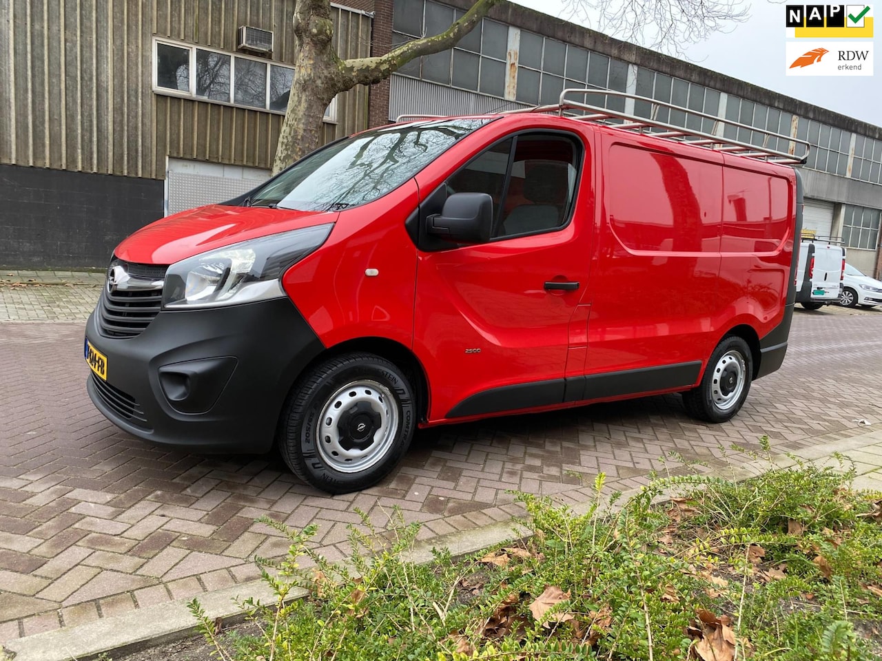 Opel Vivaro - 1.6 CDTI Edition * 2017 * Airco * Euro6 * Cruise Control *3P Voor * Winterbanden * Imperia - AutoWereld.nl