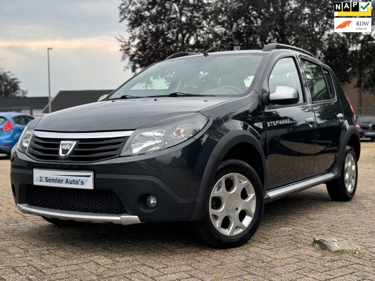 Dacia Sandero Stepway - 1.6 AIRCO EL.RAMEN APK 10-2025 133DKM - AutoWereld.nl