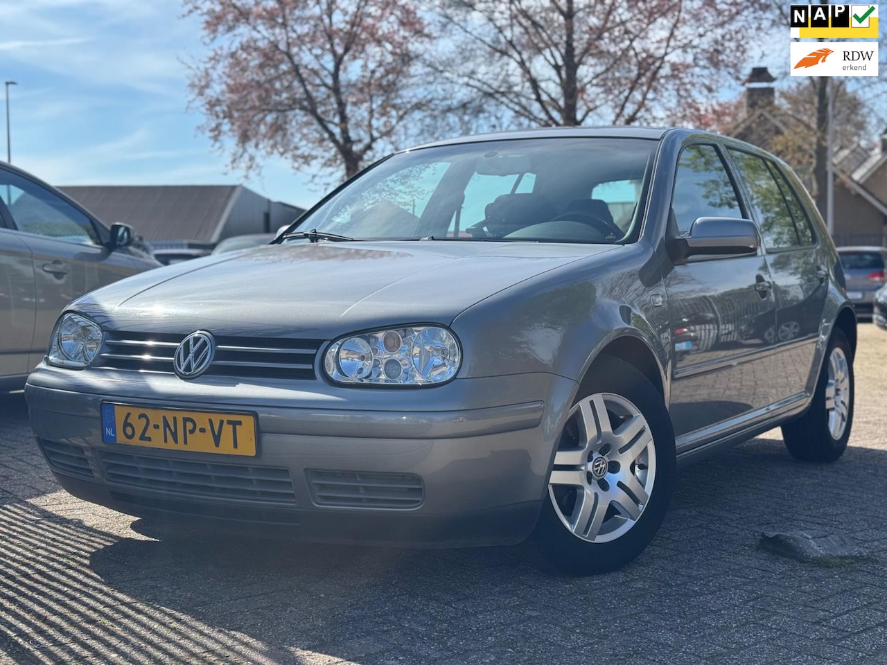 Volkswagen Golf - 2.0 Highline 88DKM NAP 1STE EIG. CLIMA 5 DEURS - AutoWereld.nl