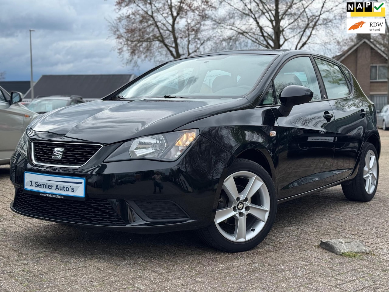 Seat Ibiza - 1.0 MPI STYLE AIRCO 5 DEURS FR LMV MF-STUUR - AutoWereld.nl