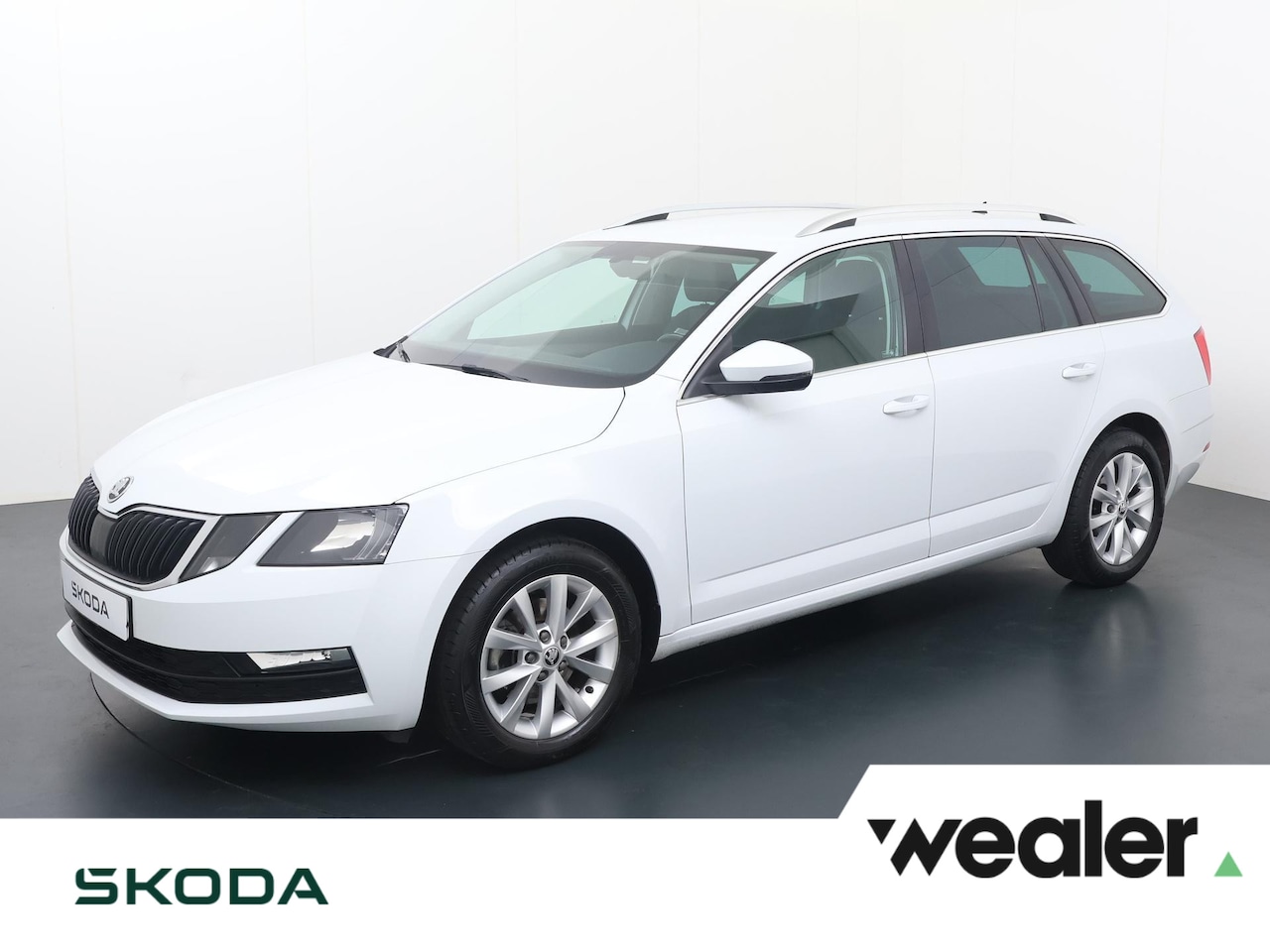 Skoda Octavia Combi - 1.5 TSI Greentech Business Edition | 150 PK | Trekhaak | Climatronic | Bekleding half lede - AutoWereld.nl