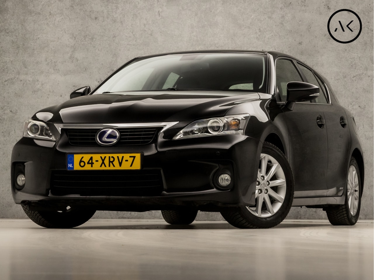 Lexus CT 200h - Luxury Sport Automaat (NAVIGATIE, CLIMATE, CAMERA, STOELVERWARMING, ALCANTARA SPORTSTOELEN - AutoWereld.nl