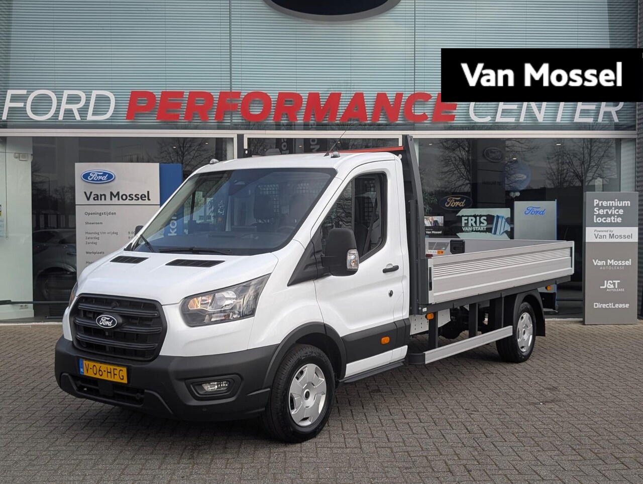 Ford Transit - 350 2.0 TDCI L3H1 Trend RWD Chassis Cabine - AutoWereld.nl