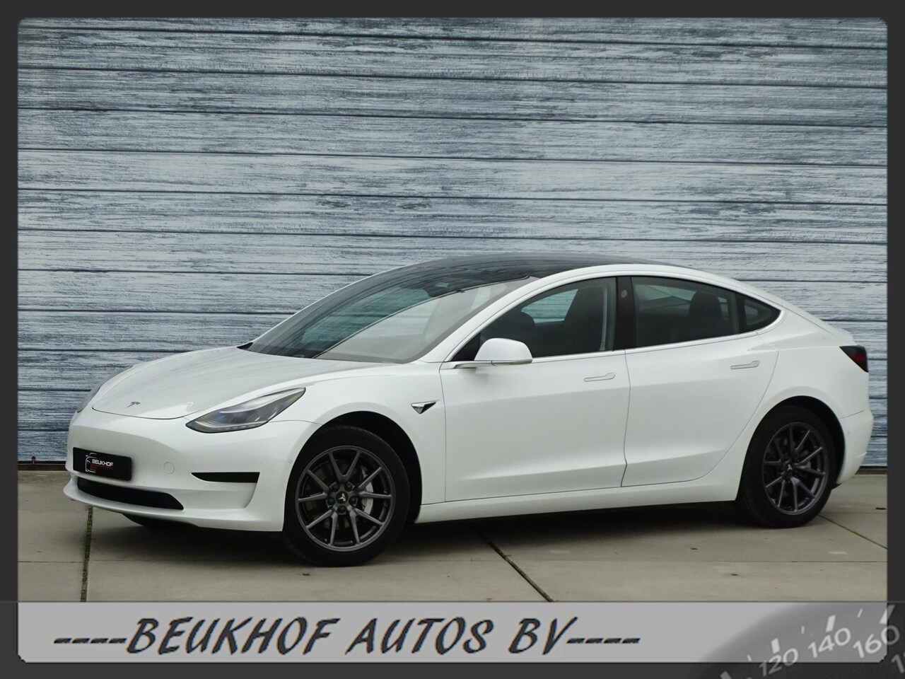 Tesla Model 3 - Long Range RWD Long Range AWD 75 kWh Pano Leer Nav Cruise Cam - AutoWereld.nl