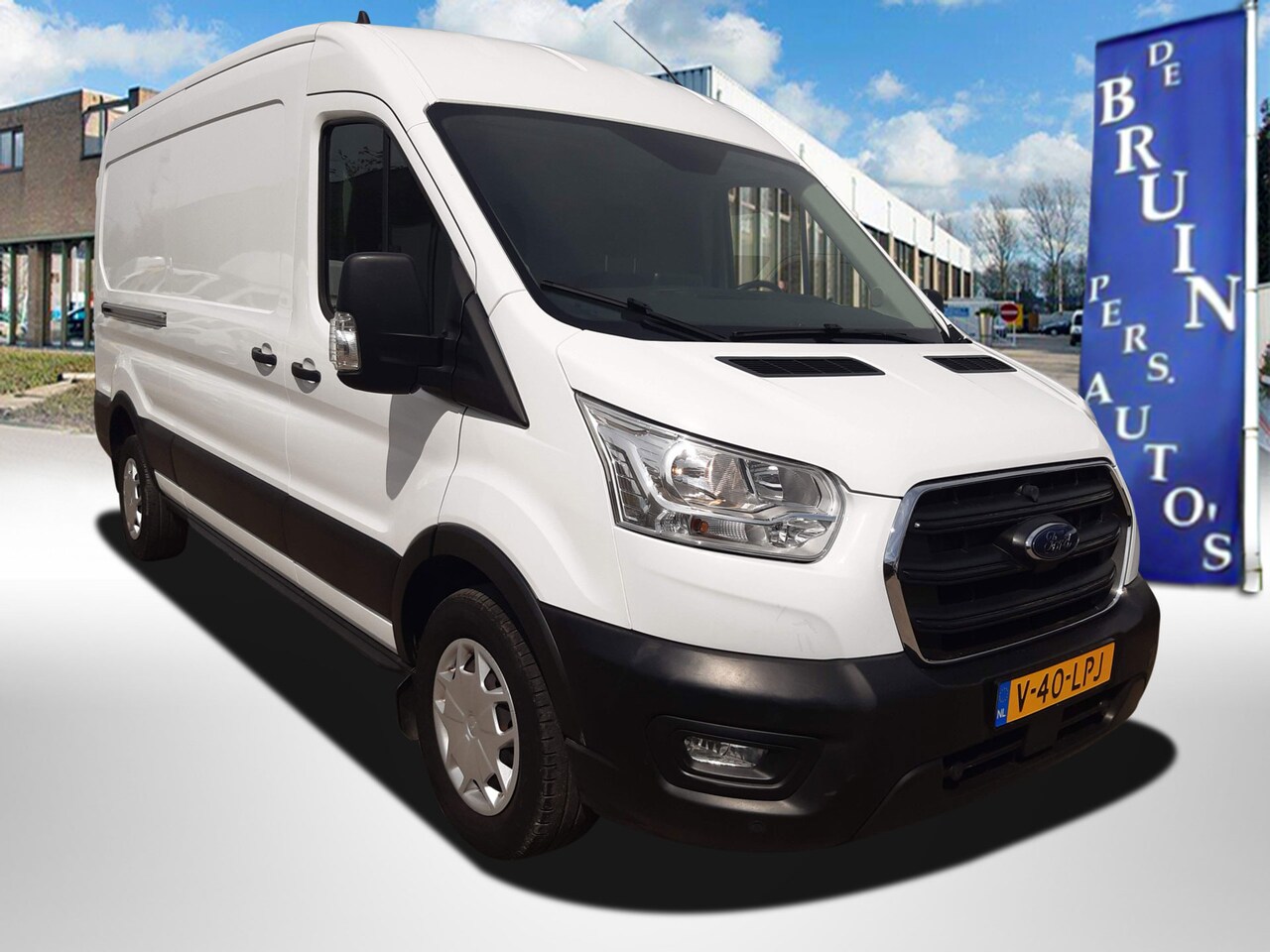 Ford Transit - Facelift model 350 2.0 TDCI L3H2 Trend 130Pk Airco Cruisecontrol - AutoWereld.nl