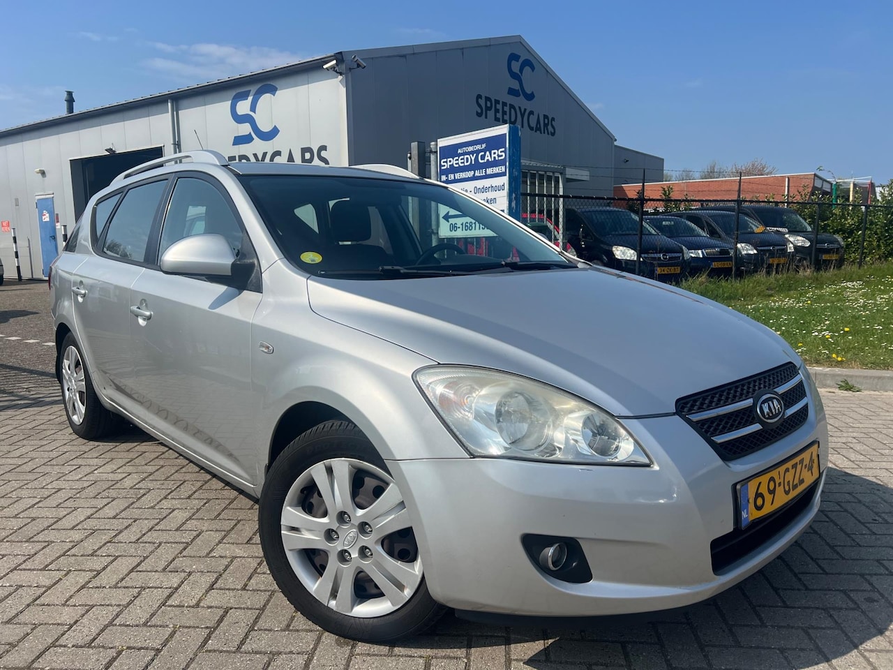 Kia Cee'd Sporty Wagon - 1.4 X-ecutive 2008 Cruise Clima - AutoWereld.nl