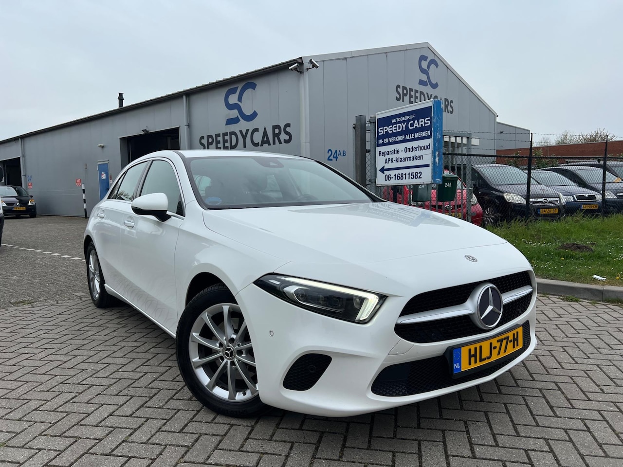 Mercedes-Benz A-klasse - 200 Business Solution 2018 Wit Sport - AutoWereld.nl