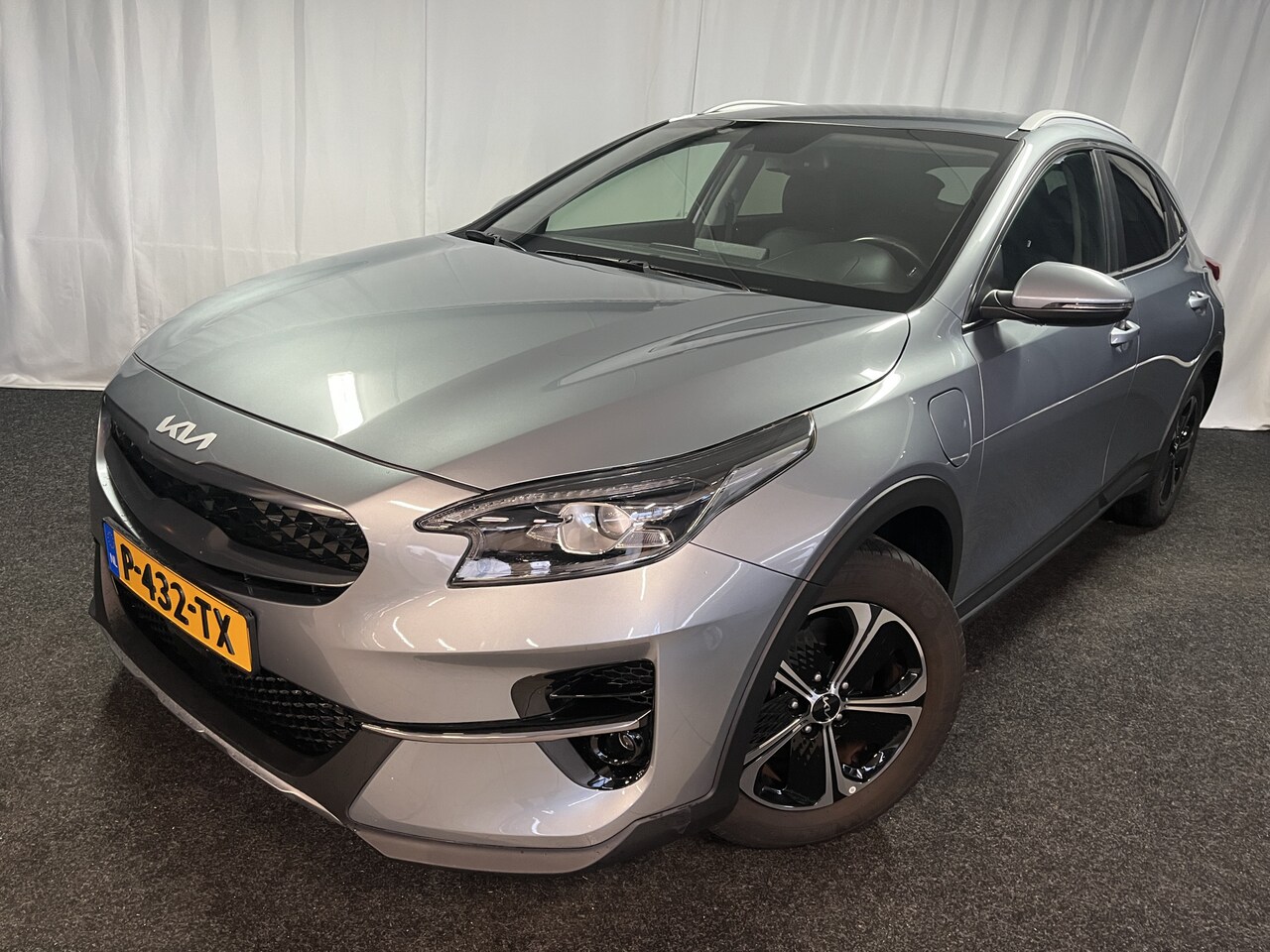 Kia XCeed - 1.6 GDi PHEV PLUG-IN DynamicPlusLine 1E EIGN/ECC/APPLE/ADAPTIVE/AUTOMAAT - AutoWereld.nl