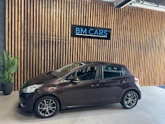 Peugeot 208 - 1.2 VTi Allure Airco, Panoramadak, PDC