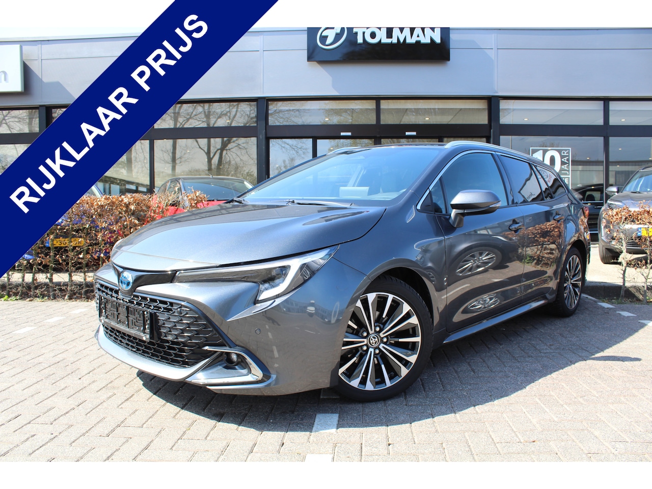 Toyota Corolla Touring Sports - 1.8 Hybrid 140 Dynamic Plus | Rijklaar | Trekhaak | El. achterklep | Stoel-/stuurverw. | N - AutoWereld.nl