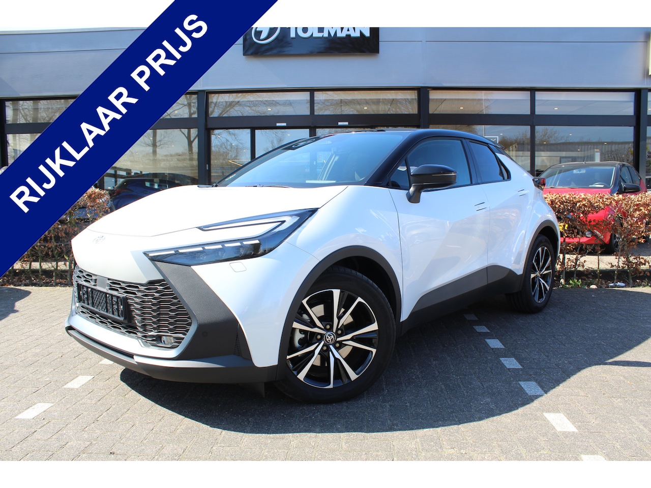 Toyota C-HR - 2.0 Plug-in Hybrid 220 First Edition Bi-Tone | Rijklaar | Blind Spot | Apple/Android | Nav - AutoWereld.nl