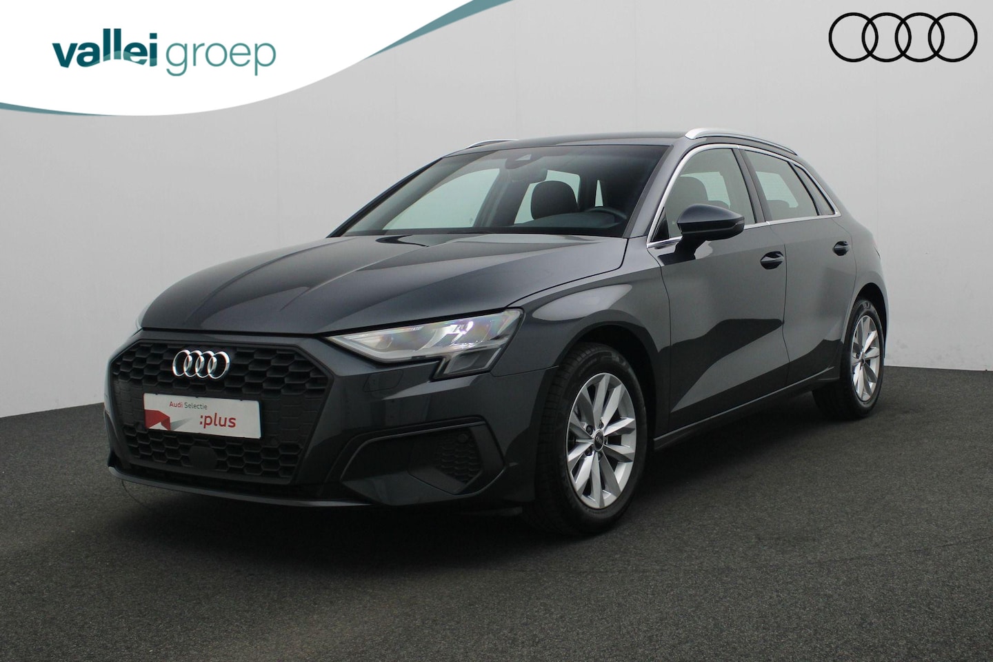 Audi A3 Sportback - 30 TFSI 110 pk S-tronic Pro Line | Navigatie | Stoelverwarming | Parkeersensoren achter | - AutoWereld.nl