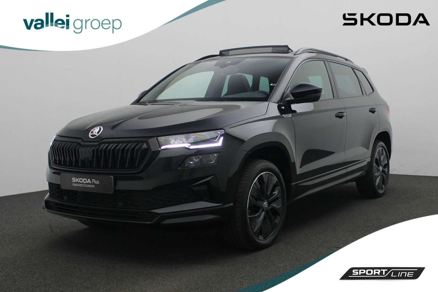 Skoda Karoq - 1.5 TSI 150 pk DSG ACT Sportline Business | Panoramadak | Matrix LED | Stuur-/stoelverwarm - AutoWereld.nl