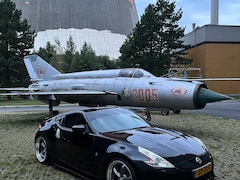 Nissan 370Z - 3.7 V6