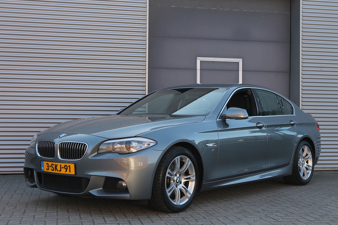 BMW 5-serie - 520i Executive M Sport I AUT. I 1 EIG. I NAVI - AutoWereld.nl