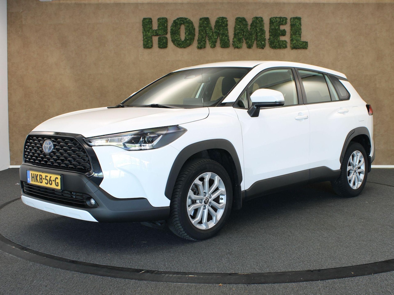 Toyota Corolla Cross - 2.0 High Power Hybrid Active - VASTE TREKHAAK (TREKGEWICHT 750 KG GEREMD) - CRUISE CONTROL - AutoWereld.nl