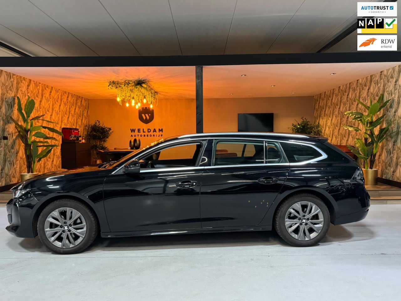 Peugeot 508 - 1.6 PureTech Allure Garantie 360 Camera I-cockpit CarPlay StoelVW Lane ACC Clima Parkeerhu - AutoWereld.nl