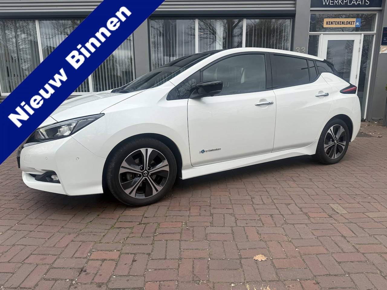 Nissan LEAF - Tekna 40 kWh Bj 2019 Km 74.014 Leer,Stoelverwaming,Navi,Camera,17Inch 150PK - AutoWereld.nl