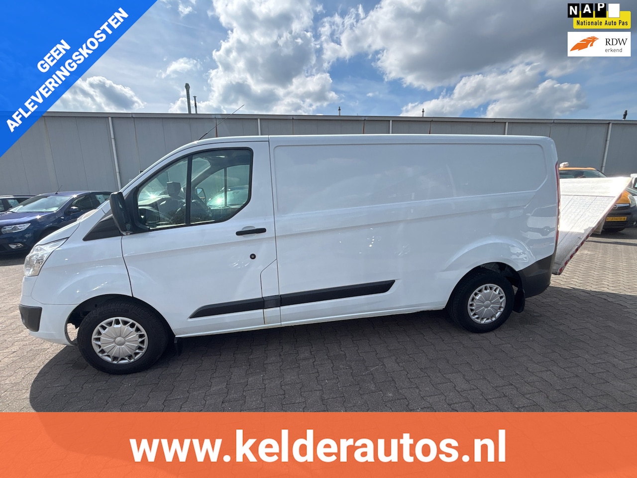 Ford Transit Custom - 290 2.2 TDCI L2H1 Trend LAADKLEP!! Airco, Camera, Cruise - AutoWereld.nl