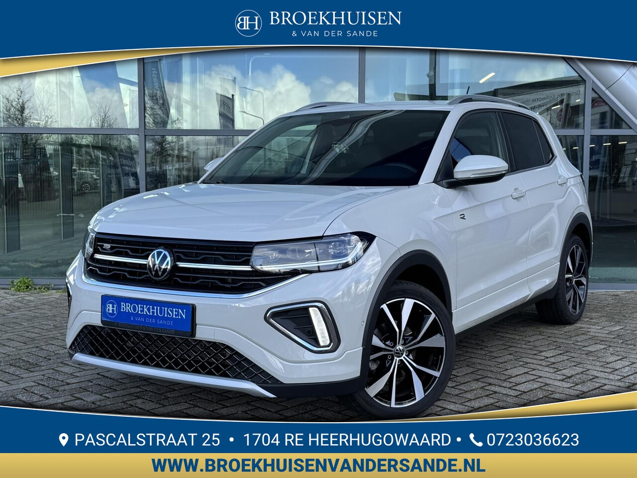 Volkswagen T-Cross - 1.5 TSI FACELIFT 3x R-Line 150pk Automaat / Camera / Stoelverwarming / IQ Light - AutoWereld.nl